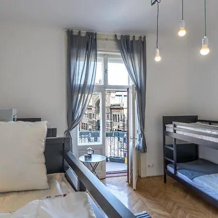 Art Photography Hostel Budapeşte